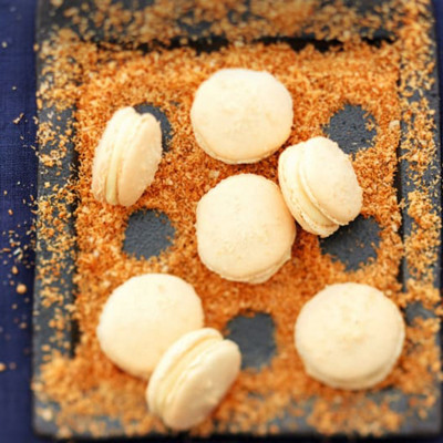 Macarons coco-chocolat blanc