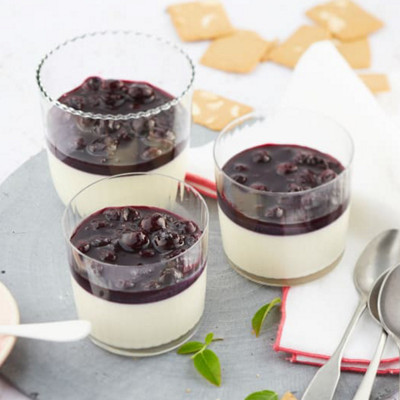 Pannacotta aux myrtilles