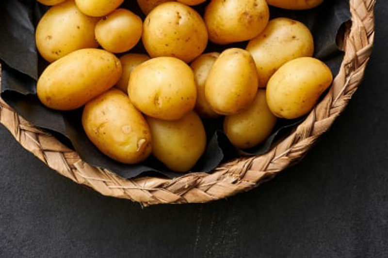 Épluche pommes de terre 🥔 Au top facile et efficace 😃, By Laura Vix  Conseillère Thermomix