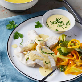idée recette printemps Poulet vapeur, tagliatelle et velouté de légumes