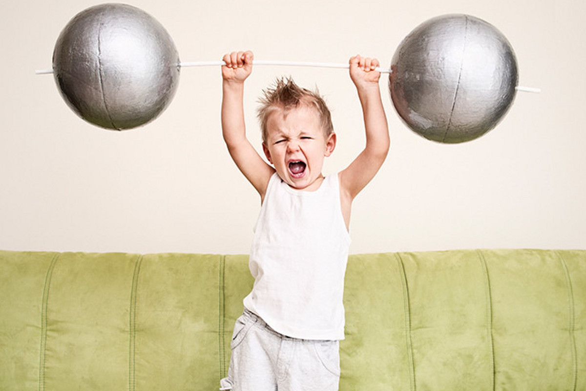 fr kobold blog child with weights in livingroom