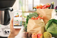 fr thermomix tm6 blog vegetables hand smartphone