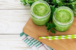 gruener smoothie rezept header