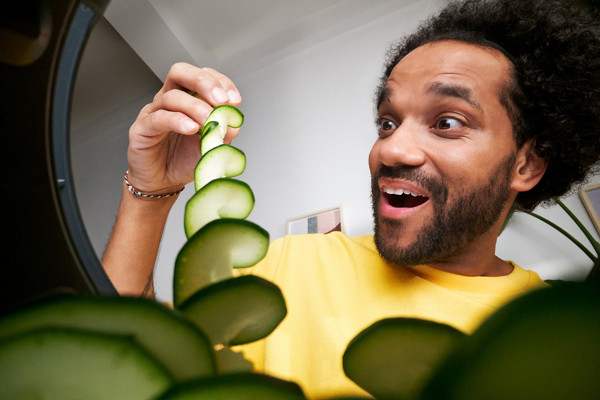 int Vorwerk TM6 TM5 cutter spiralizer lifestyle looking at spiral 300742 no crop