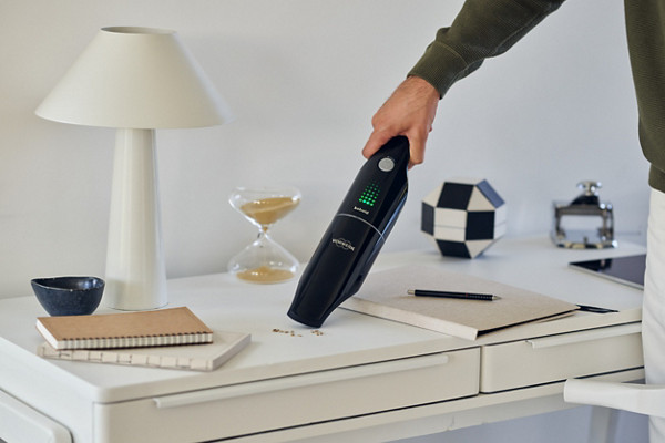 int kobold VC100 limited black edition product in use 11 medium