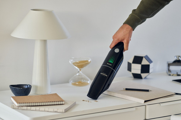 int kobold VC100 limited black edition product in use 11 medium