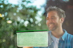 int kobold VG100plus product in use 5 klein