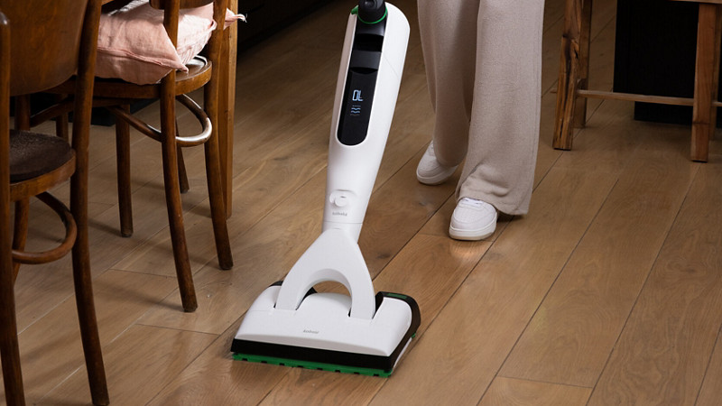 Die richtigen Reinigungsprodukte für Laminatboden