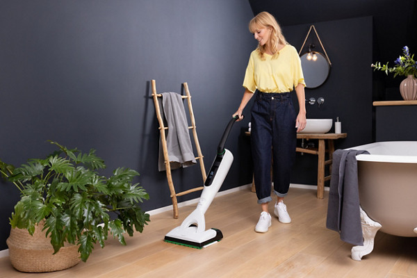 Mit dem SP7 Saugwischer strahlt dein Laminat