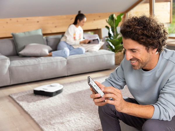 VR7 Saugroboter mit Absaugstation | Vorwerk Kobold