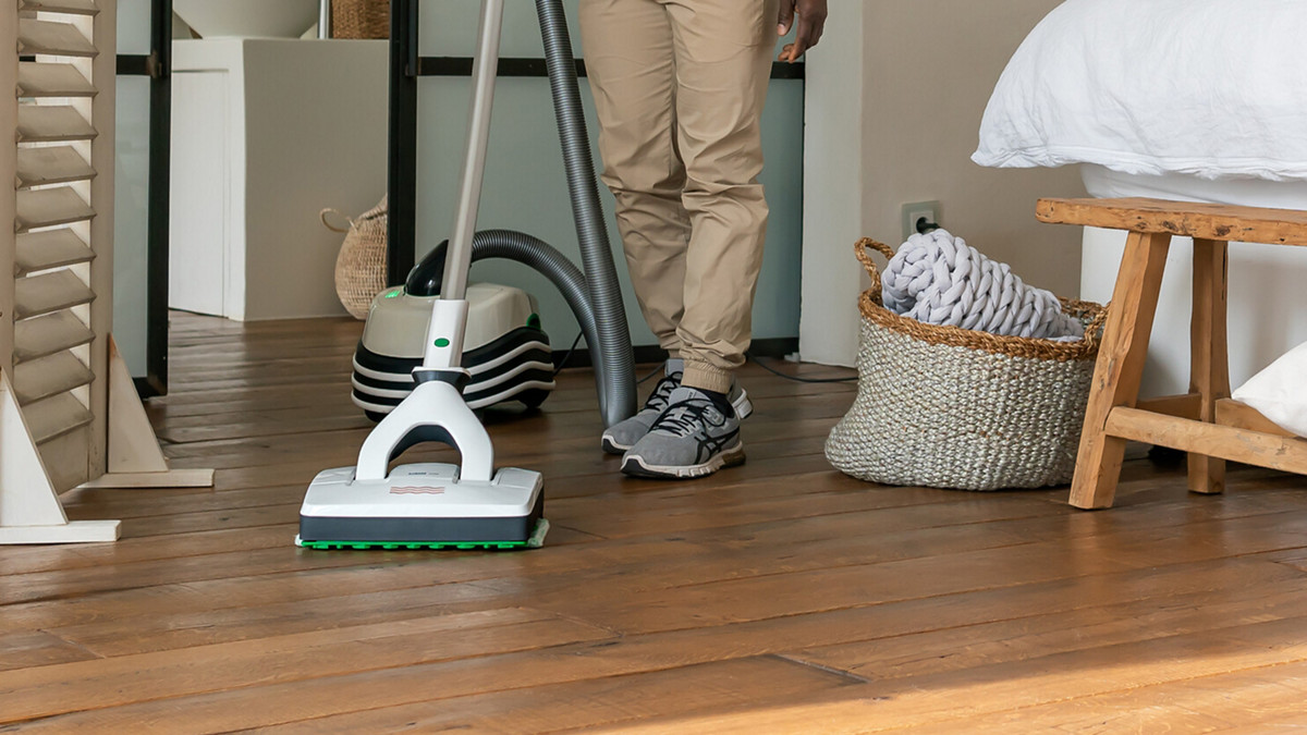 int kobold VT300 product in use medium 3x2