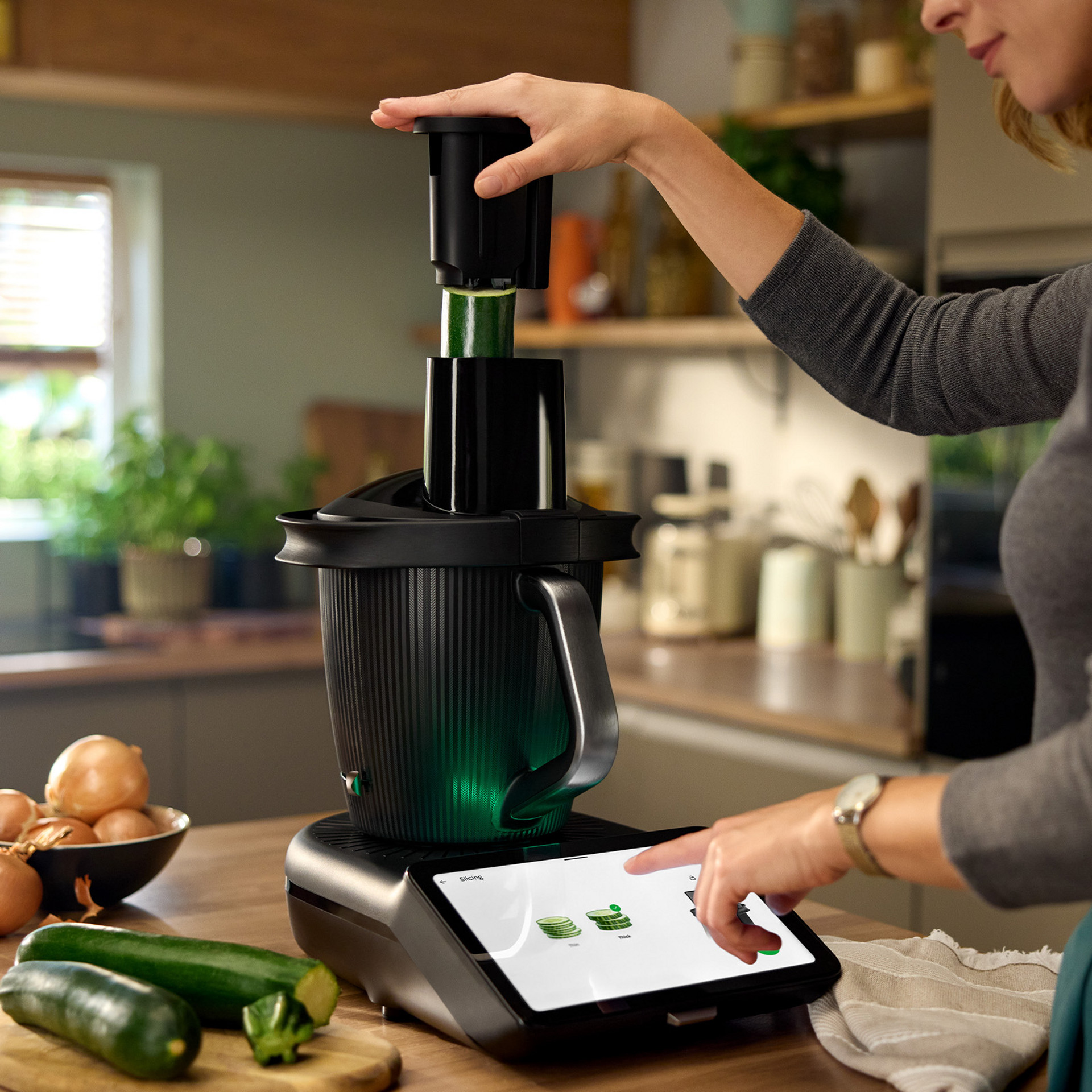 Modern Vorwerk kitchen appliance cooking