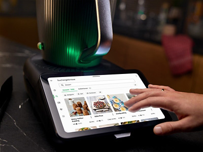 Thermomix® TM7 mit Suchergebnissen für Dessert auf Display