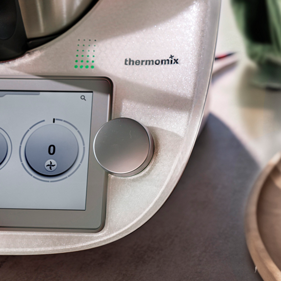 int thermomix TM6 limitededition glitter promo photo M02 0201 Edit