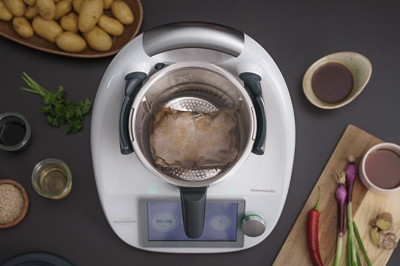 int thermomix blade cover peeler TM6 product closeup product launch 05 medium