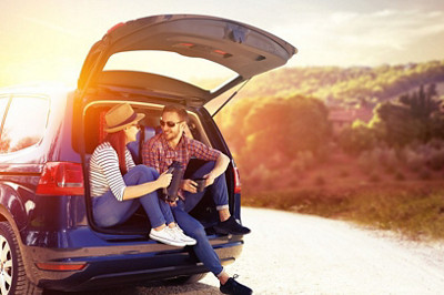 Limpiar alfombrillas del coche para que parezcan nuevas