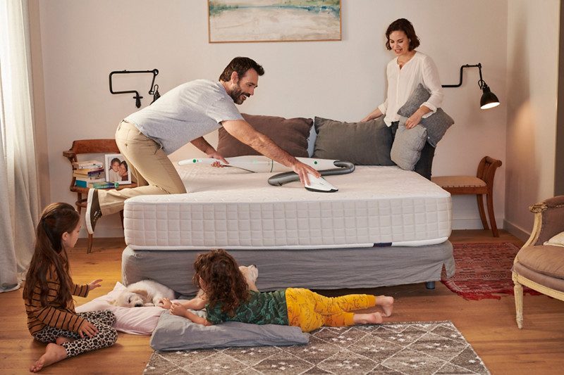 kobold vb100 mp mr family of 4 with dogs bedroom mattress vacuuming 1