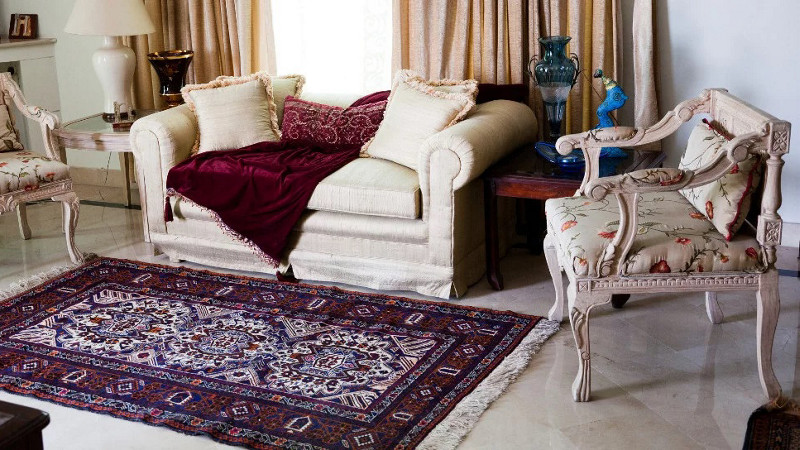 https://media.vorwerk.com/is/image/vorwerk/livingroom_carpet_silk:16x9?wid=800&hei=450