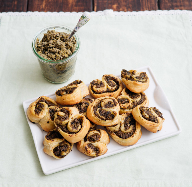  Thermomix® Thermomix® por el mundo recetas palmeritas de hojaldre y tapenade con Thermomix® 1