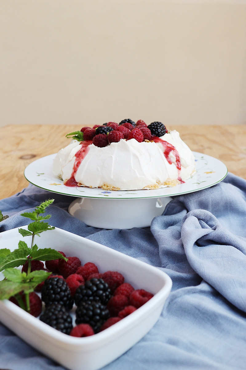  Thermomix® Thermomix® por el mundo recetas pavlova de frutos rojos en Thermomix® 2