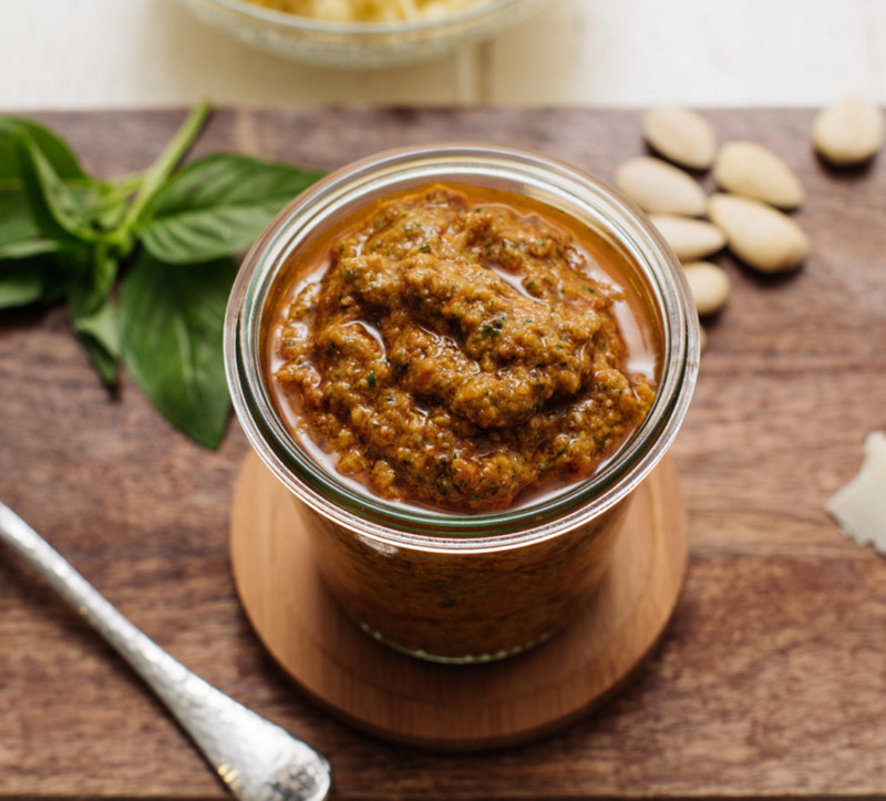  Thermomix® Thermomix® por el mundo recetas pesto de tomates secos con Thermomix® 2