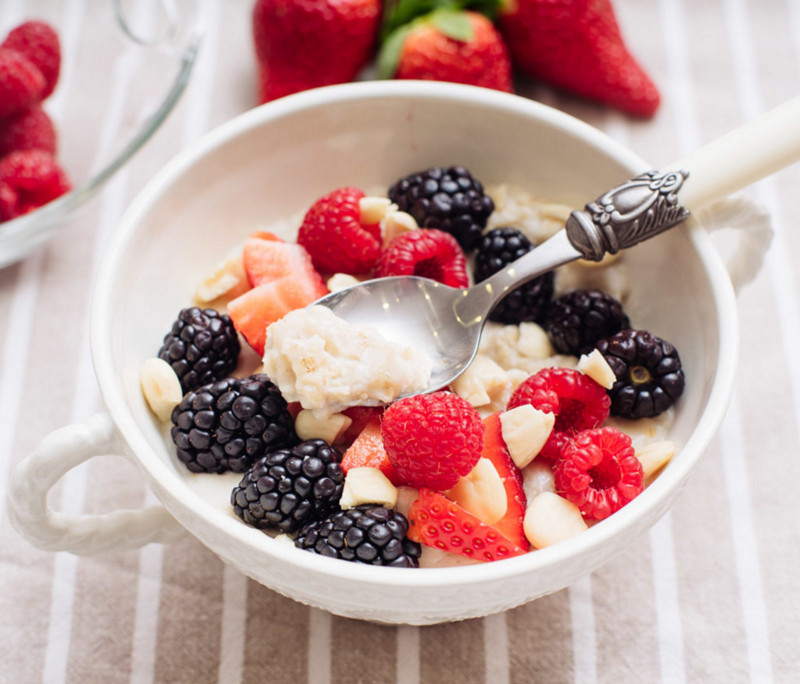  Thermomix® Thermomix® por el mundo recetas porridge con frutos rojos con Thermomix® 3