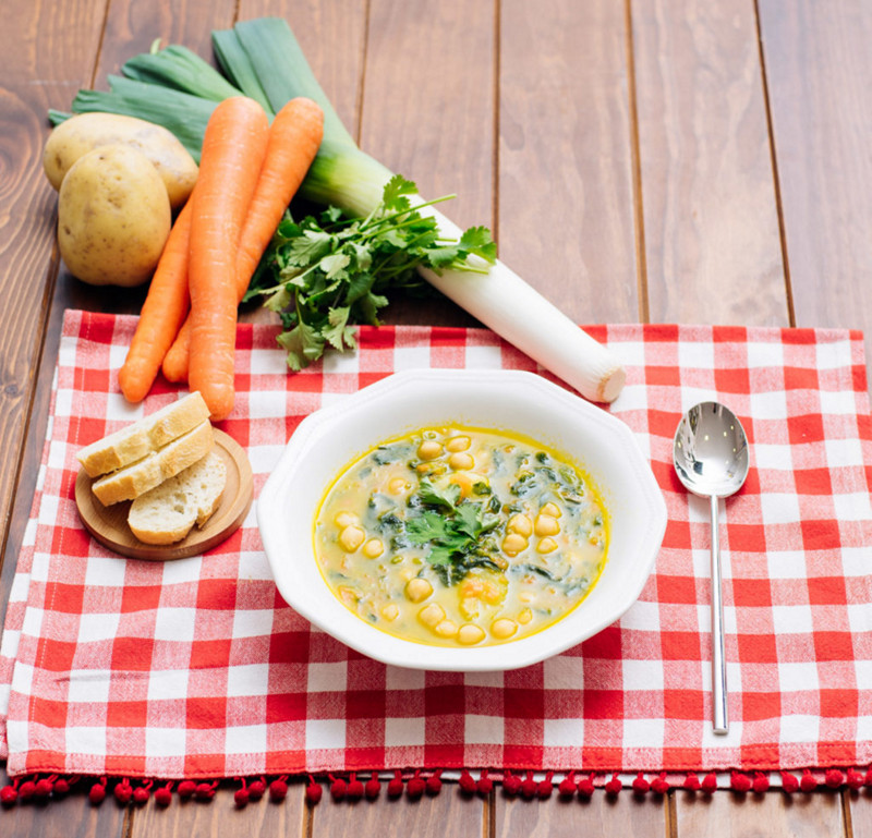  Thermomix® trucos de cocina recetas potaje de verduras y garbanzos con Thermomix® 1