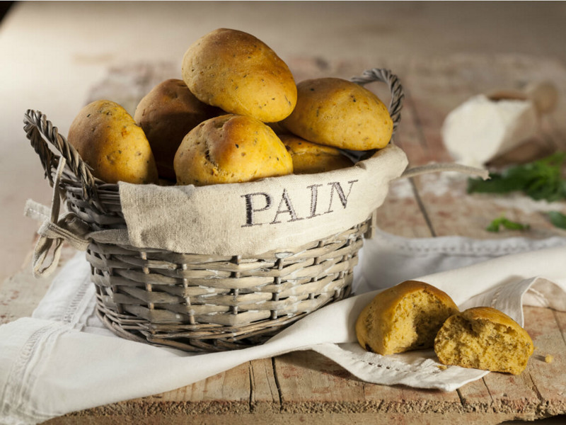 servire pane
