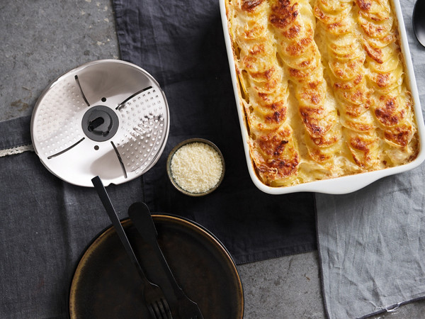 thermomix peeler gedeckter tisch kartoffelauflauf
