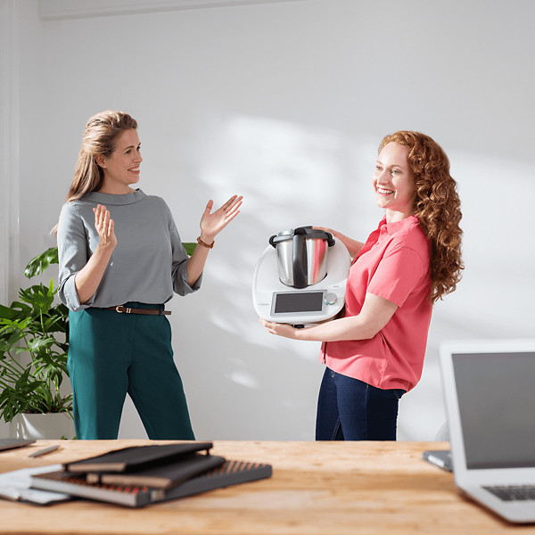 thermomix tm6 advisors presenting tm6