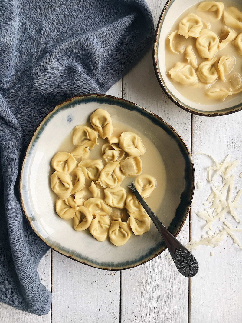  Thermomix® Thermomix® por el mundo recetas tortellini in brodo en Thermomix® 1