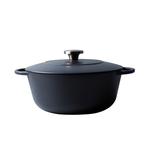 zeliwne naczynie do pieczenia chleba casserole bez tla